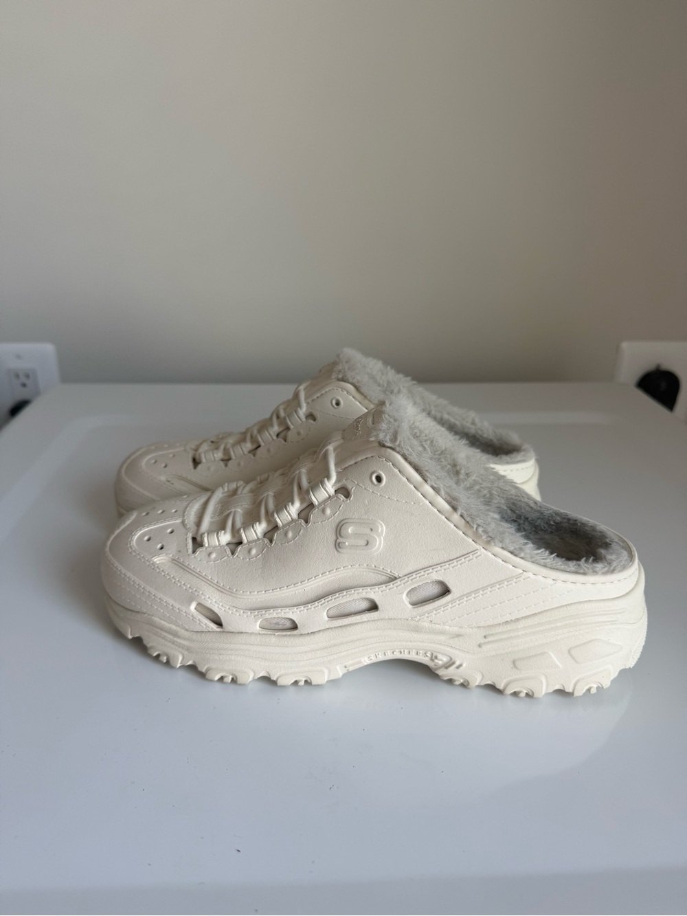 Skechers Cream Faux-Fur Slip-On Clog Sneakers